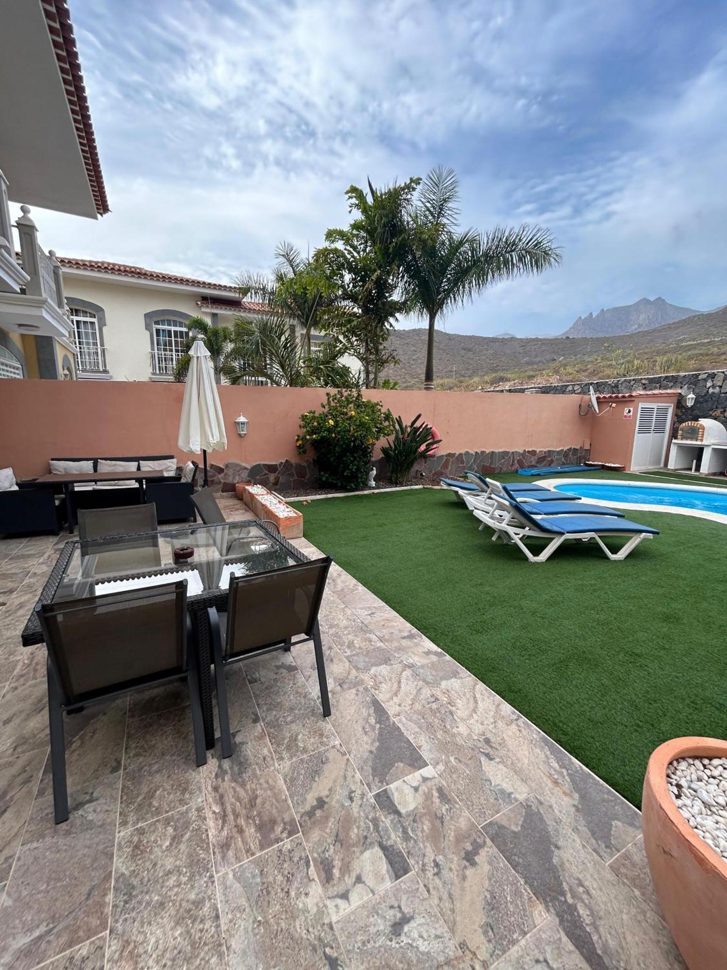Villa Lady's In Costa Adeje (Tenerife)